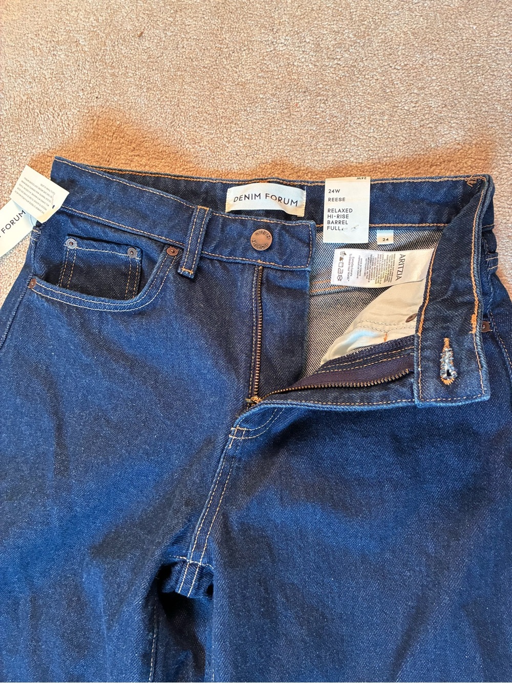 Aritzia Denim Forum Relaxed Jeans - Indigo Blue